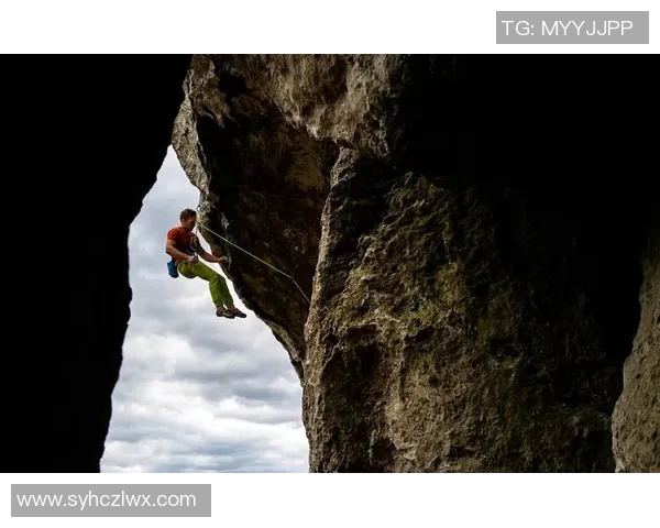 攀岩深度探索西安攀岩队的转型与成长之路 攀岩深度探索西安攀岩队的转型与成长之路